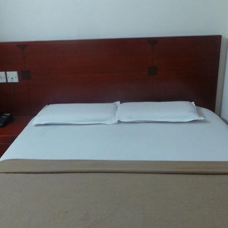 Kooloth Lake View Residency Coimbatore Exterior foto